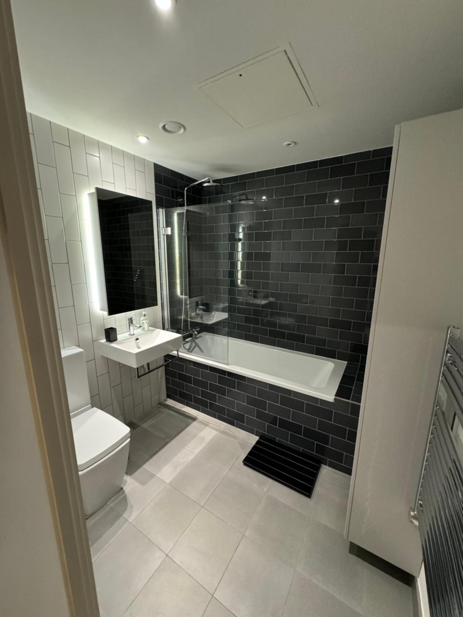 Riverside Suites And Apartments London Exterior photo